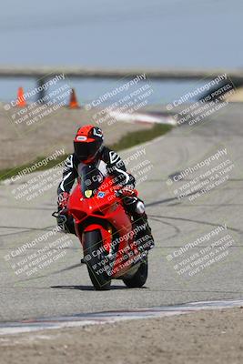 media/Mar-22-2025-TrackDaz (Sat) [[0456df0c41]]/Group B/Session 3 (Outside Grapevine)/